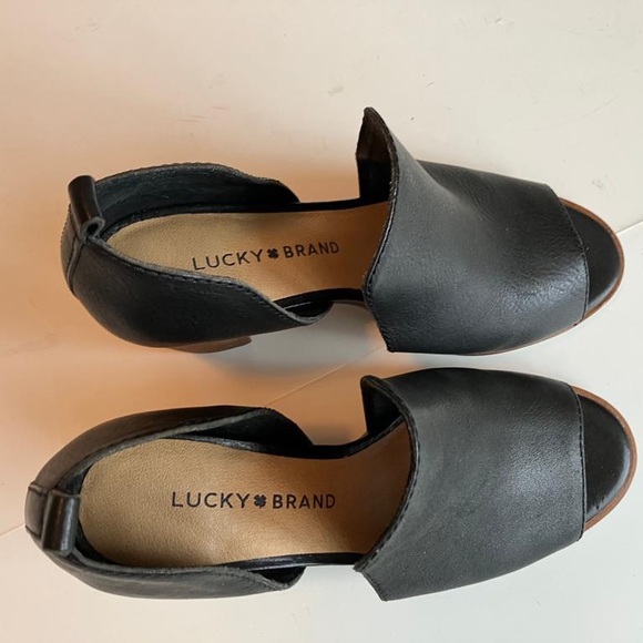 Lucky Brand black saddle leather open-toe heeled “shooties” - Picture 5 of 8